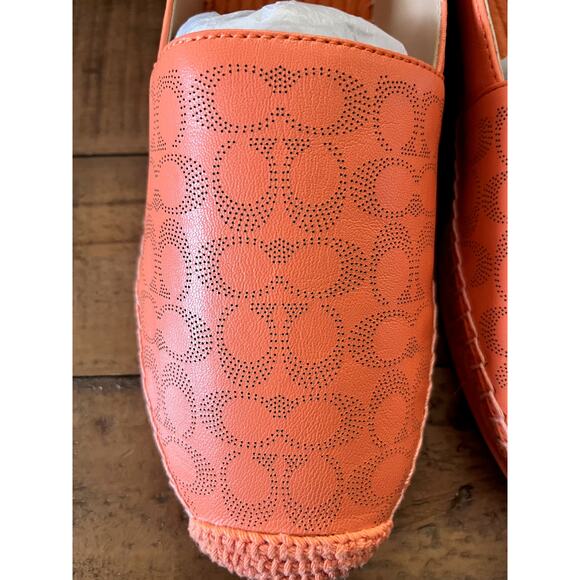 Coach Orange Flats - Picture 12 of 13